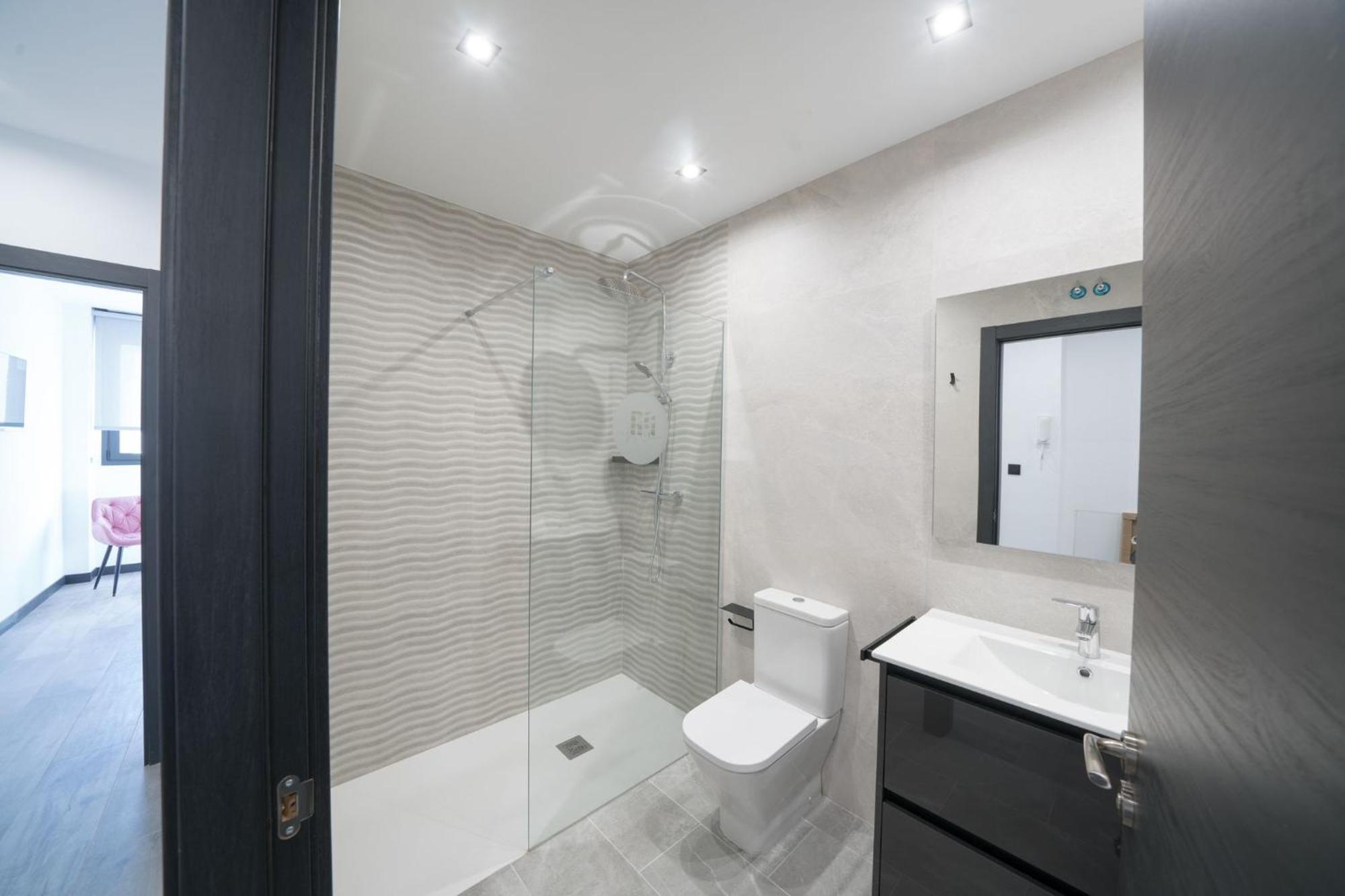 Apartamentos Go La Circular-Parking Gratuito バリャドリド エクステリア 写真