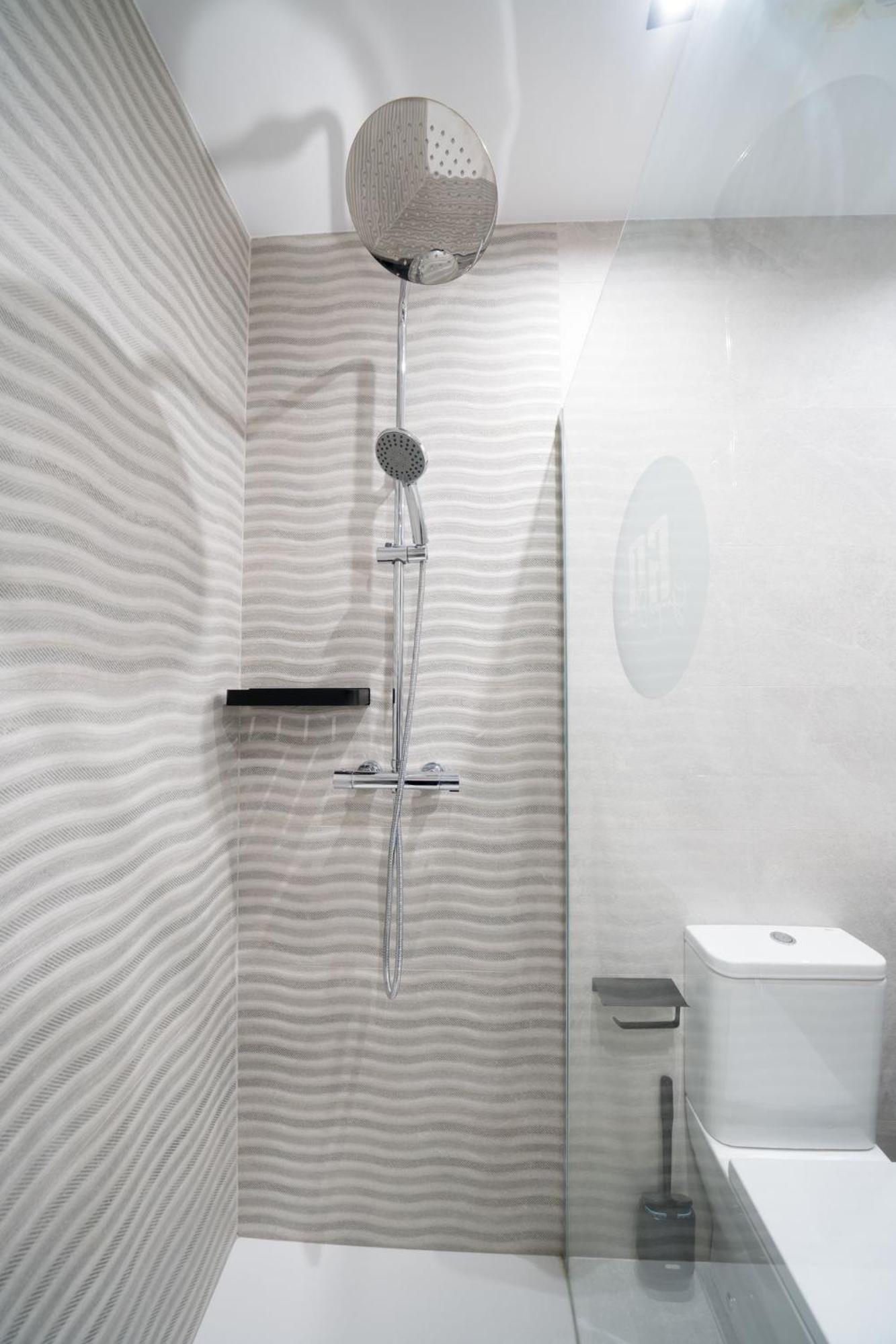 Apartamentos Go La Circular-Parking Gratuito バリャドリド エクステリア 写真