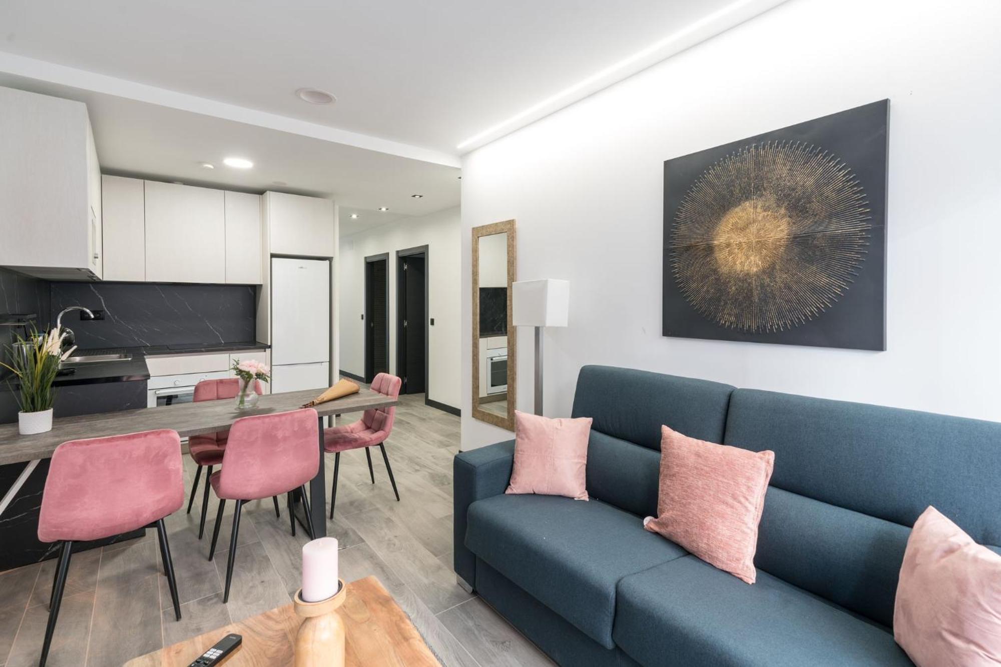 Apartamentos Go La Circular-Parking Gratuito バリャドリド エクステリア 写真